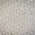 Witte betegelde wand close-up